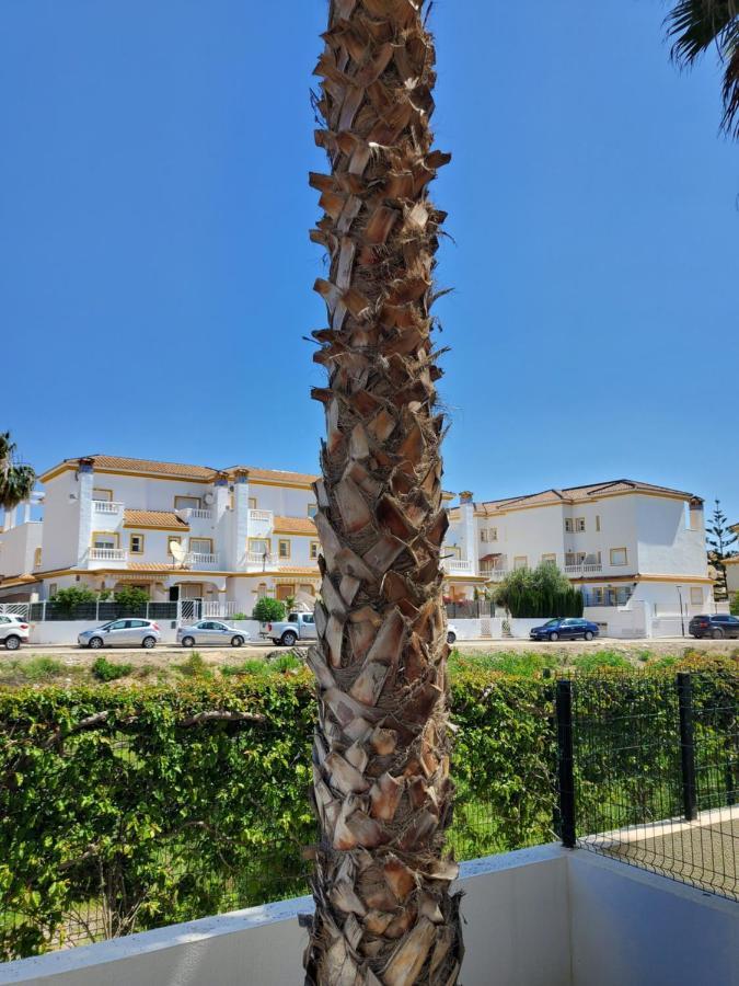 Bajo En Primera Linea De Vera-Playa Con Piscina Privada! Exterior photo