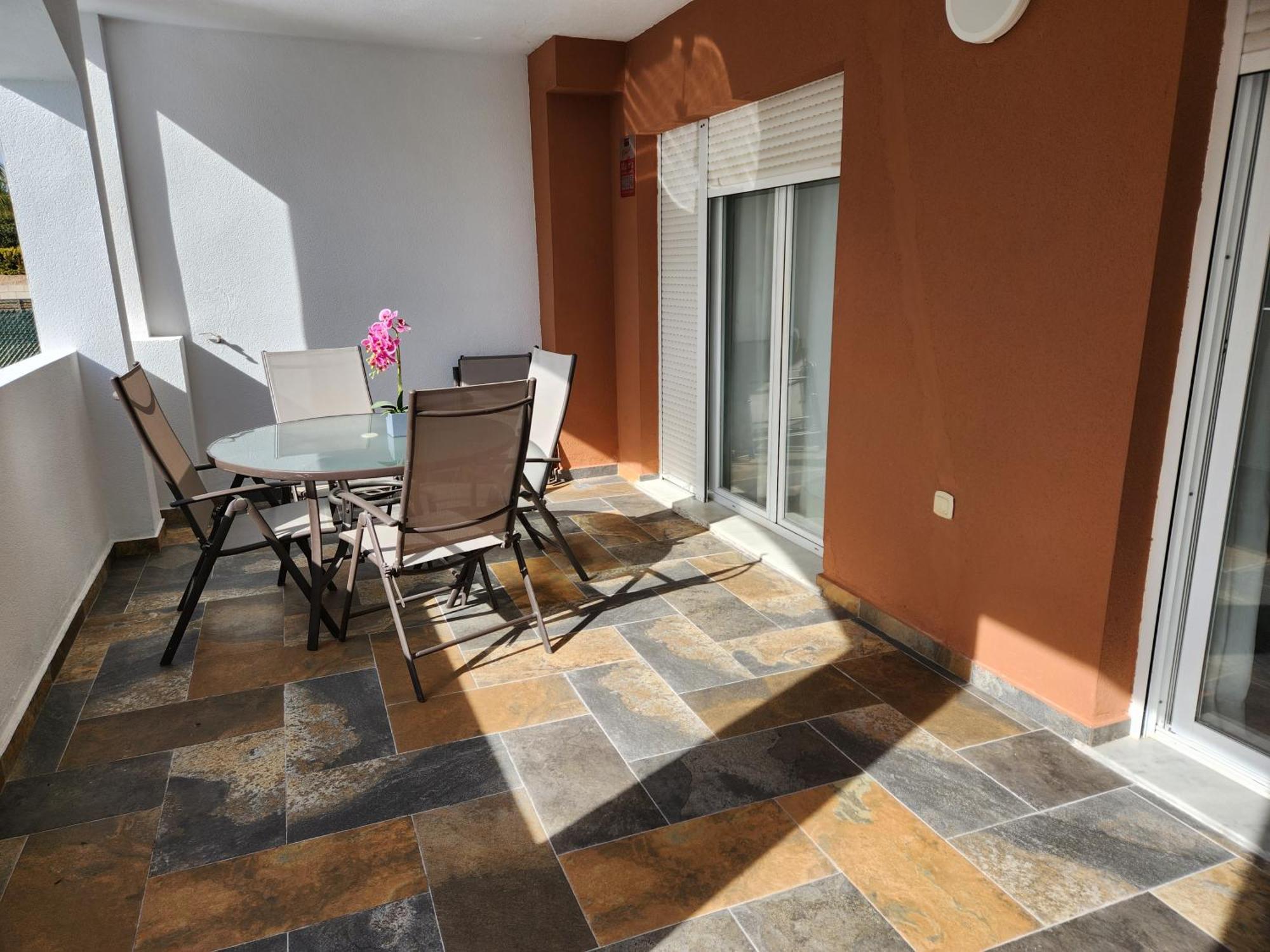 Bajo En Primera Linea De Vera-Playa Con Piscina Privada! Exterior photo