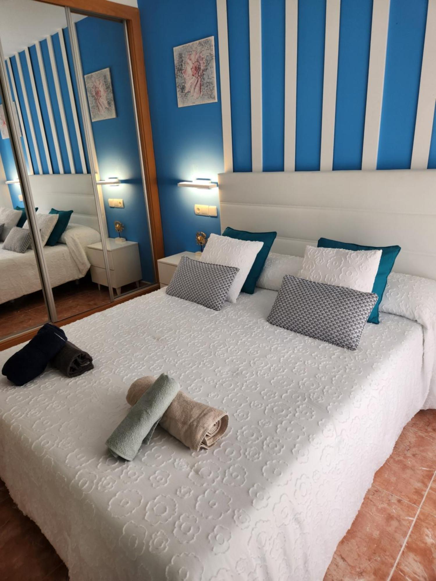 Bajo En Primera Linea De Vera-Playa Con Piscina Privada! Exterior photo